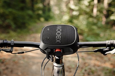 Image of XG2T fasten on the bicycle.